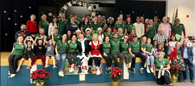 Irish You A Merry Christmas volunteers